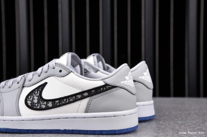 OG CN8607-002 X DR (DR JORDAN 1 LOW box) shoe 0808
